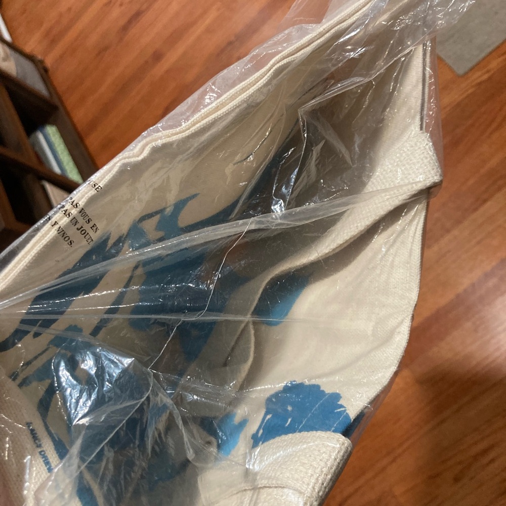 Nancy Drew Tote Bag from Out of Print Clothing - Picture 3 of 9